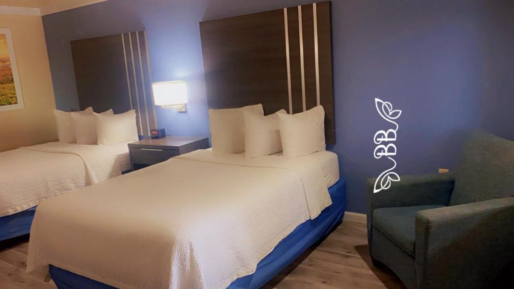 Days Inn & Suites By Wyndham Braunig Lake Elmendorf Dış mekan fotoğraf